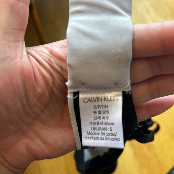 Calvin Klein bralette - Picture 3 of 3